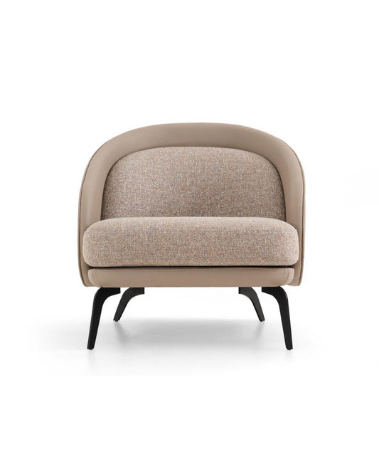 BOUNTY ARM CHAIR