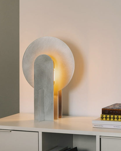 THE AURORA LAMP